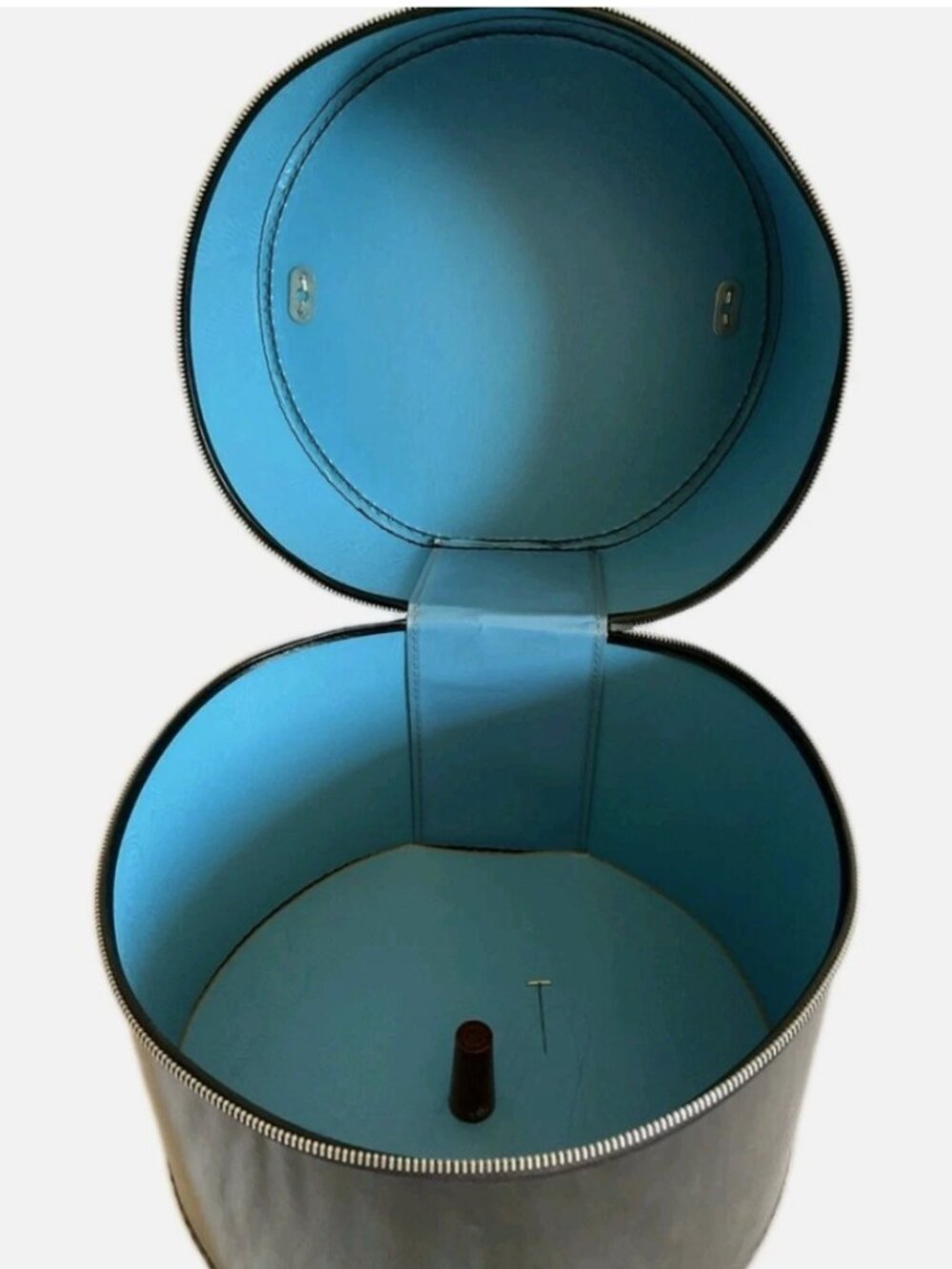 Vintage Round Black Blue Satin Finish MidCentury Hat Box Case Zipper Luggage